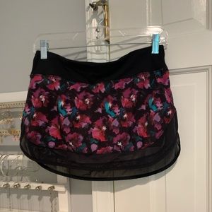lulu lemon tennis skirt!!